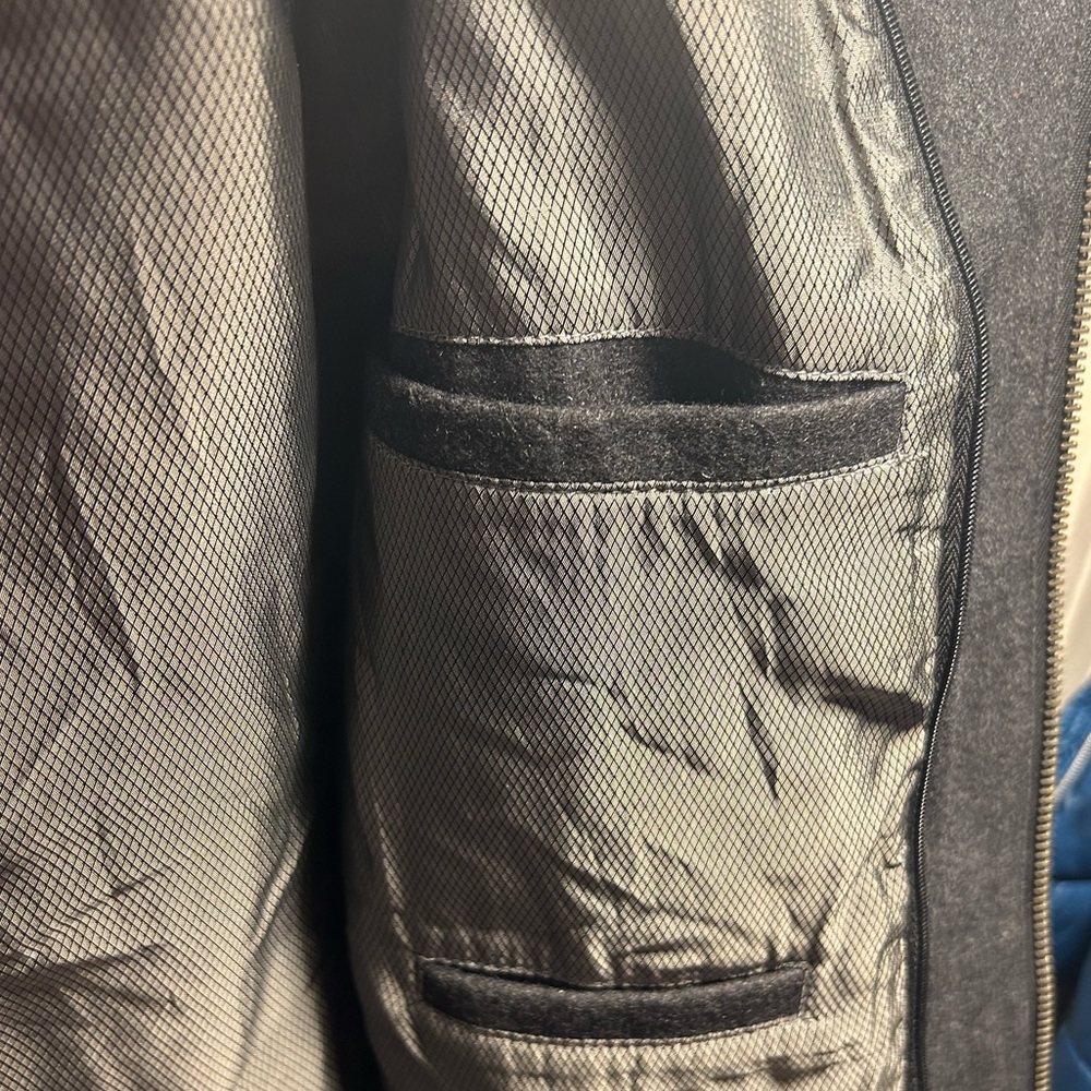Wool-Blend Zip-Front Jacket - Picture 4 of 6